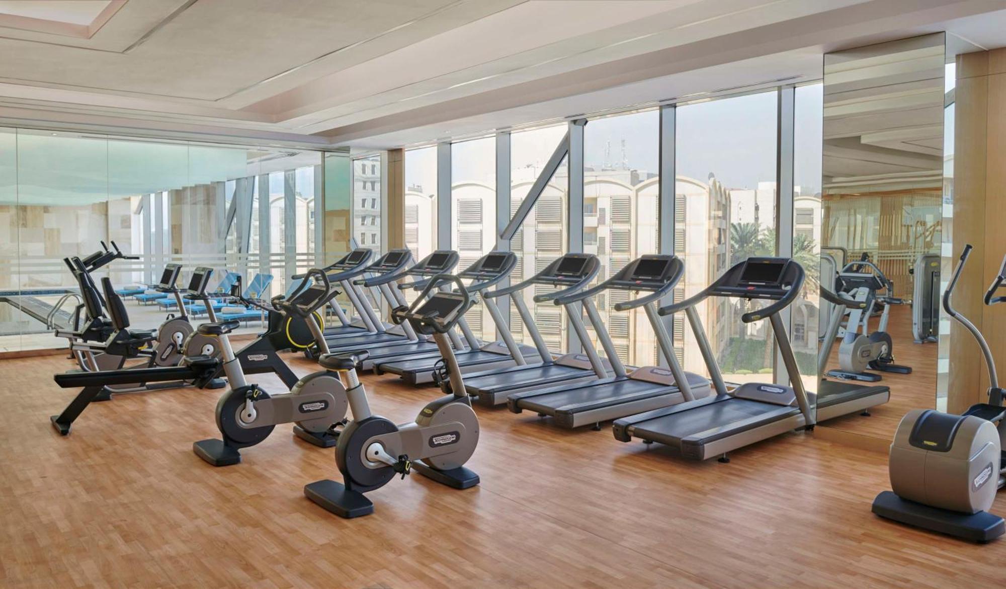 Hyatt Regency Riyadh Olaya Hotel Eksteriør billede A gym at the Jumeirah Beach Hotel